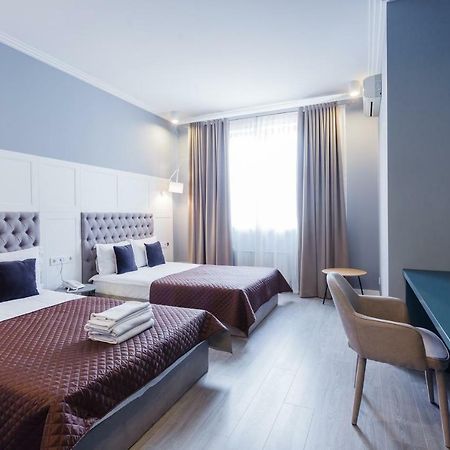 Partner Guest House Shota Rustaveli Kiev Bagian luar foto